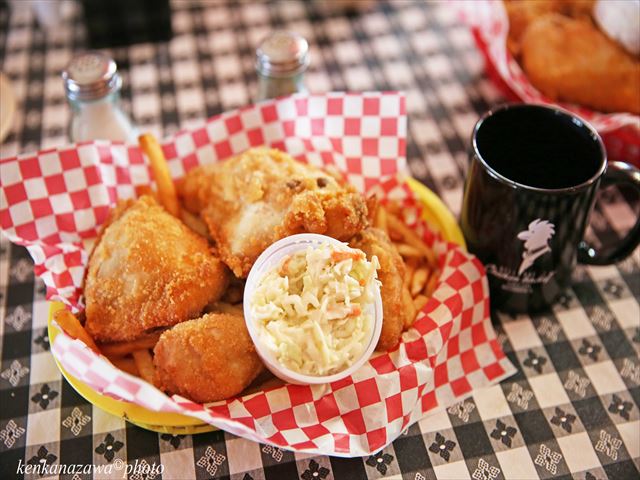 デル・リア・チキンバスケット