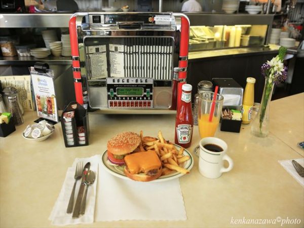 メルズ・ドライブイン アメリカン・グラフィティ